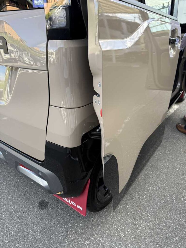 新型デリカミニターボの四駆最高グレード、納車